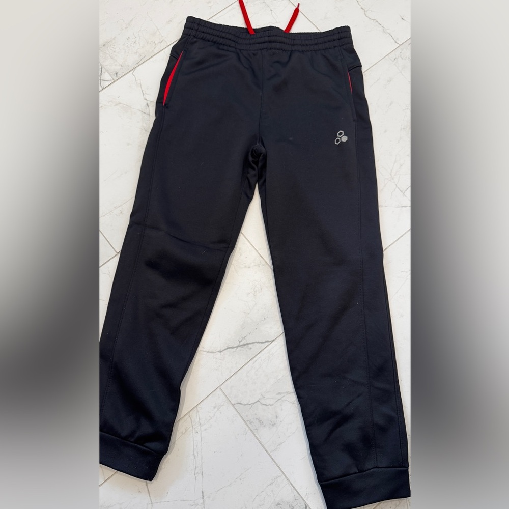 TekGear DryTek Boys Track Black Pants. Size L(14-16)